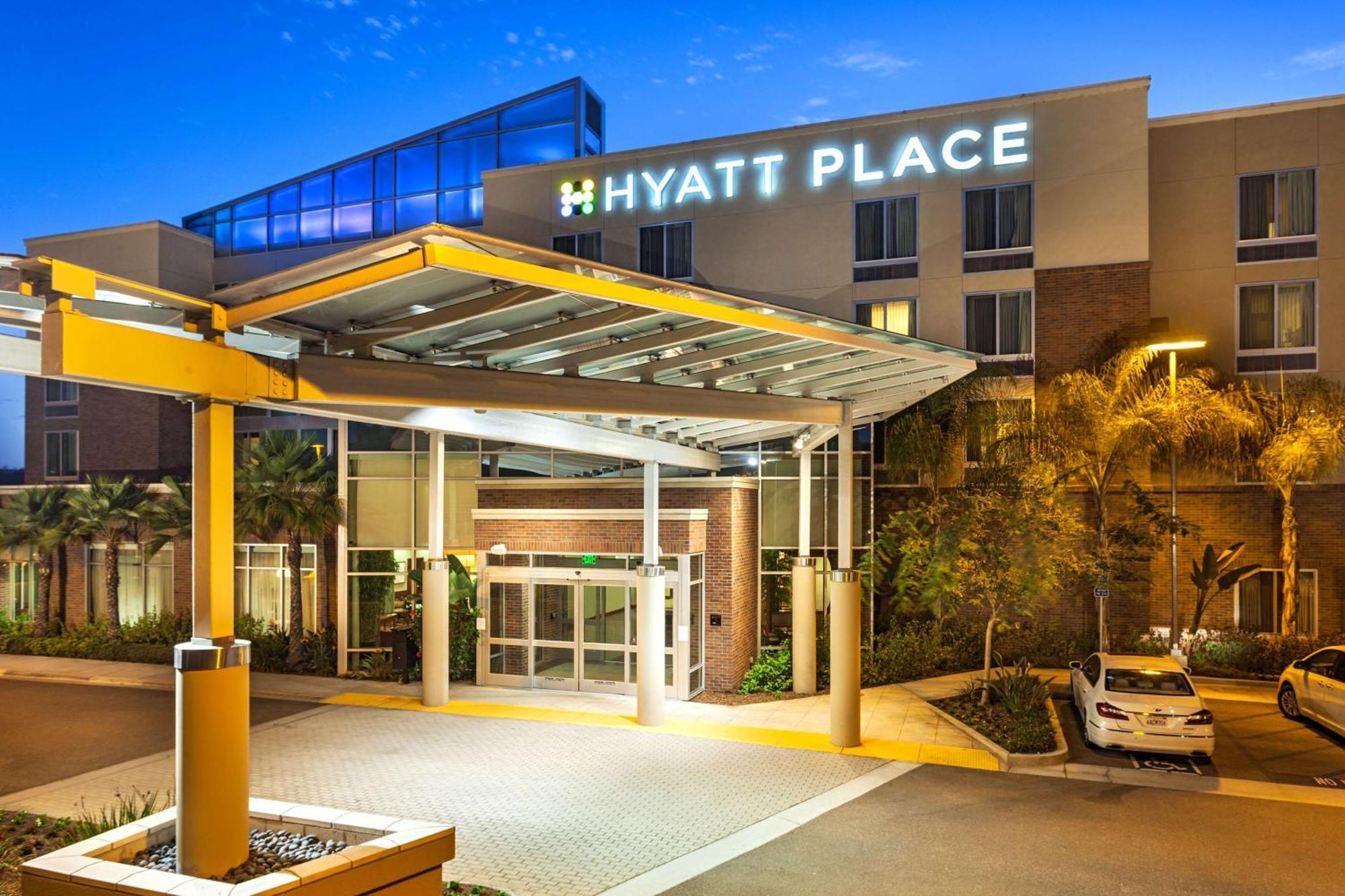 Hyatt Place San Diego-Vista/Carlsbad Hotel Exterior photo